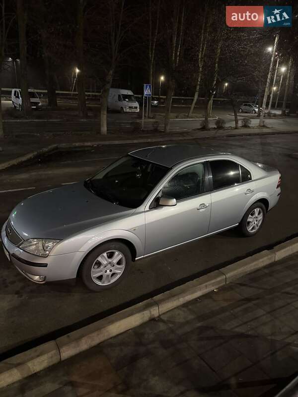 Седан Ford Mondeo 2006 в 