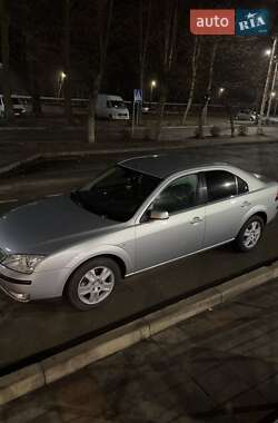 Седан Ford Mondeo 2006 в 