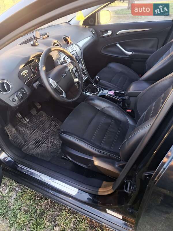 Седан Ford Mondeo 2007 в Києві