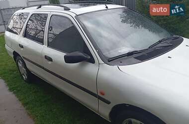 Универсал Ford Mondeo 1993 в 
