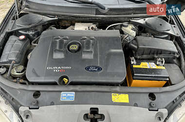 Универсал Ford Mondeo 2002 в 