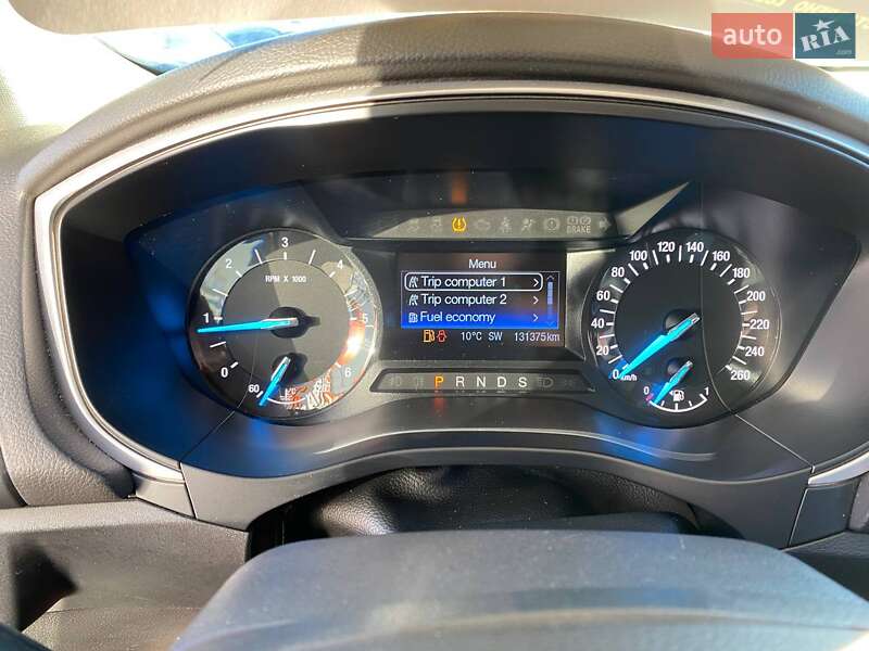 Седан Ford Mondeo 2016 в Львове