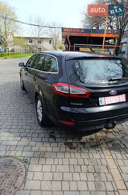 Универсал Ford Mondeo 2011 в 