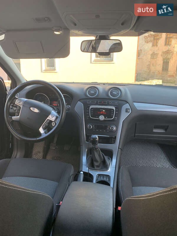 Ford Mondeo 2011