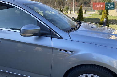 Универсал Ford Mondeo 2013 в 
