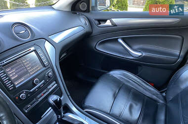Универсал Ford Mondeo 2013 в 