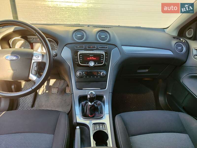 Универсал Ford Mondeo 2011 в Киеве фото 18 Универсал Ford Mondeo 2011 в Киеве