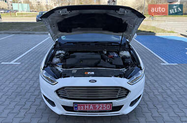 Универсал Ford Mondeo 2016 в 