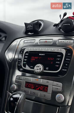 Седан Ford Mondeo 2007 в 