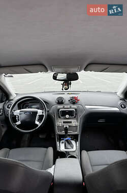 Седан Ford Mondeo 2007 в 