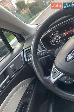 Универсал Ford Mondeo 2015 в 