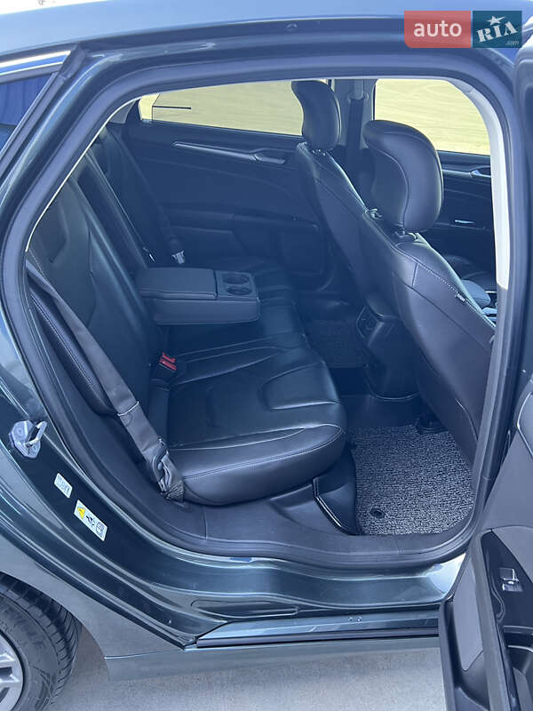Седан Ford Mondeo 2016 в Одессе