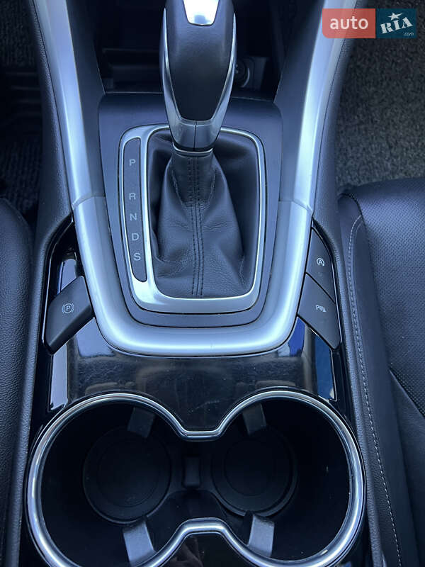 Седан Ford Mondeo 2016 в Одессе