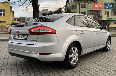 Лифтбек Ford Mondeo 2012 в 