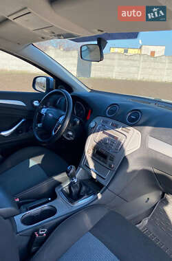 Универсал Ford Mondeo 2010 в 