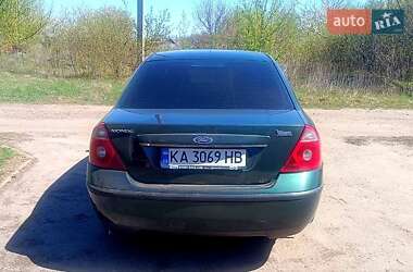 Седан Ford Mondeo 2004 в 