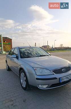 Седан Ford Mondeo 2004 в Скале-Подольской