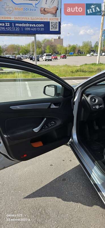 Седан Ford Mondeo 2011 в Запоріжжі