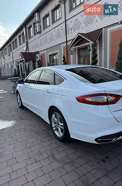Седан Ford Mondeo 2017 в 