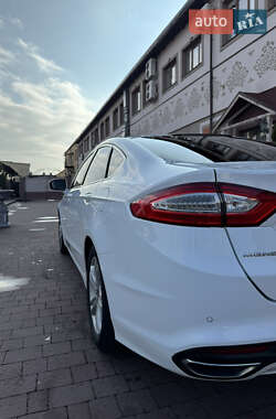 Седан Ford Mondeo 2017 в 