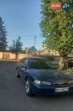 Седан Ford Mondeo 1995 в Одесі