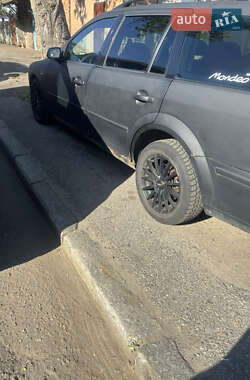 Універсал Ford Mondeo 2002 в 