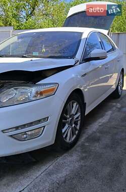 Лифтбек Ford Mondeo 2011 в Новом