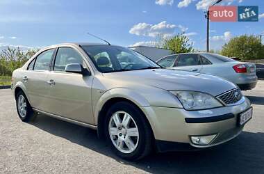 Седан Ford Mondeo 2005 в 