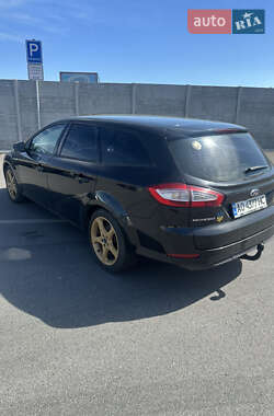 Универсал Ford Mondeo 2011 в 