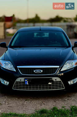 Седан Ford Mondeo 2010 в Долинской