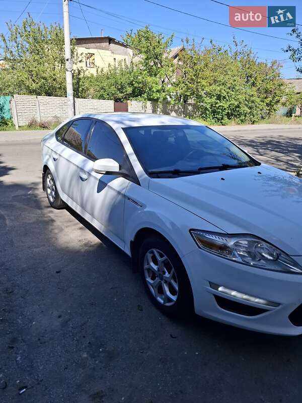 Лифтбек Ford Mondeo 2013 в Днепре
