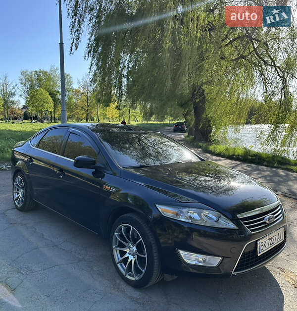 Седан Ford Mondeo 2007 в Рівному