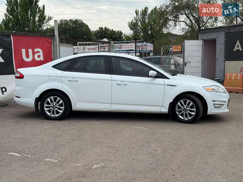 Седан Ford Mondeo 2012 в Запоріжжі