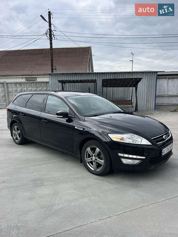 Універсал Ford Mondeo 2010 в 