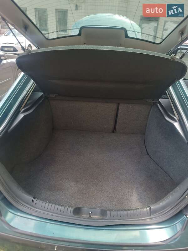 Лифтбек Ford Mondeo 2001 в Киеве