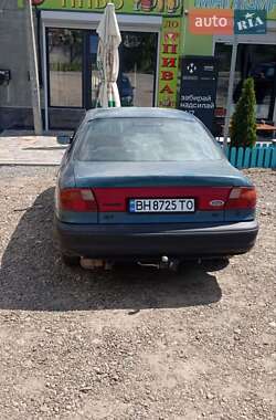 Седан Ford Mondeo 1993 в 