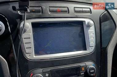 Седан Ford Mondeo 2011 в 