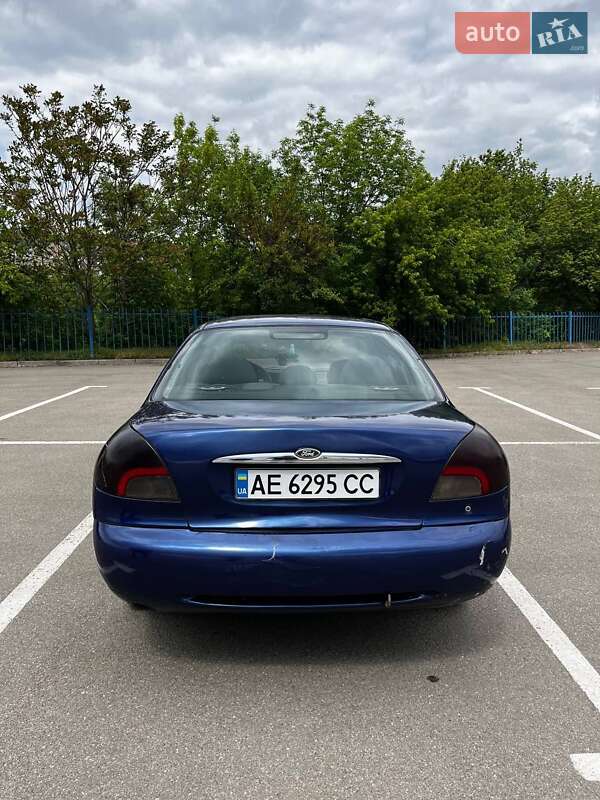 Седан Ford Mondeo 2000 в Кривом Роге