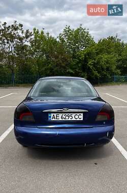 Седан Ford Mondeo 2000 в 