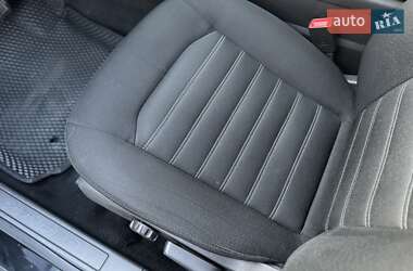 Седан Ford Mondeo 2017 в 