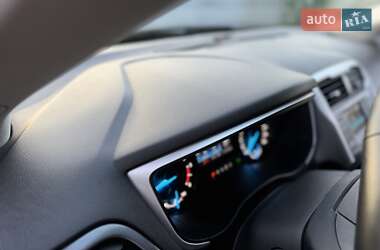 Седан Ford Mondeo 2017 в 