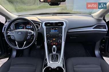 Седан Ford Mondeo 2017 в 