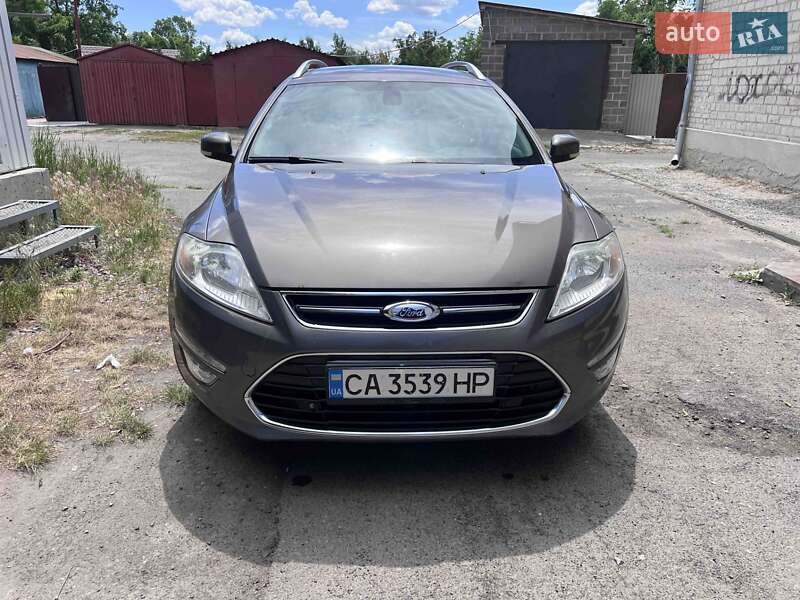 Универсал Ford Mondeo 2011 в Городище
