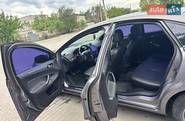 Седан Ford Mondeo 2012 в 