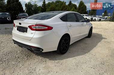 Седан Ford Mondeo 2015 в 