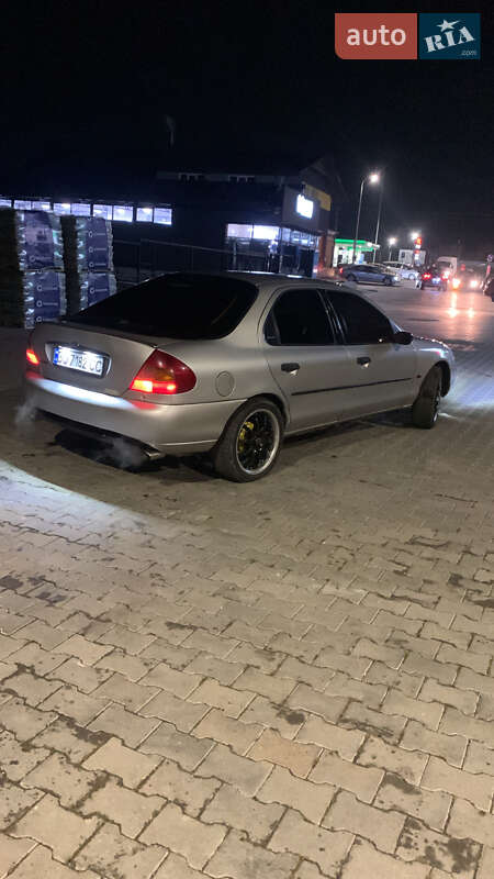 Ford Mondeo 1998