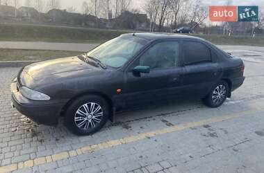 Ліфтбек Ford Mondeo 1994 в Рівному