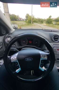 Лифтбек Ford Mondeo 2009 в 