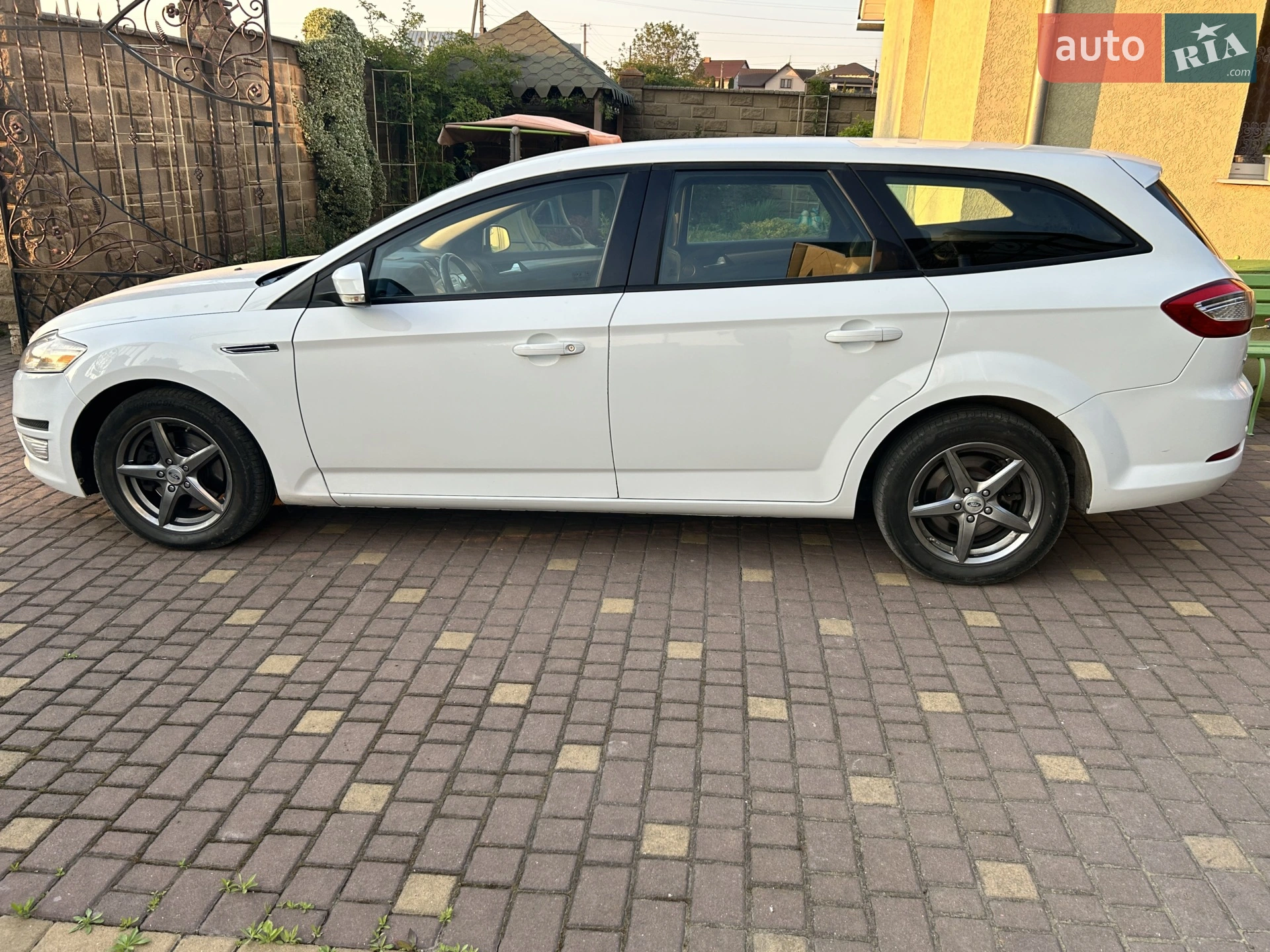 2013 Ford Mondeo - мініатюра 13