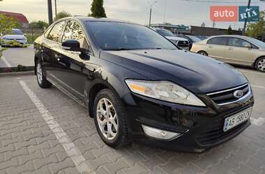 Седан Ford Mondeo 2011 в Виннице